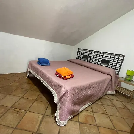 Tenuta Baronale Jo - Sant'elia 2